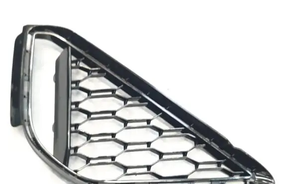Front bumper lower grill