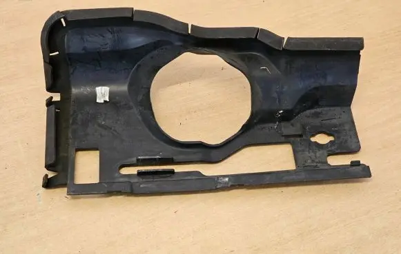 Volvo V70 Radiator trim 30698965