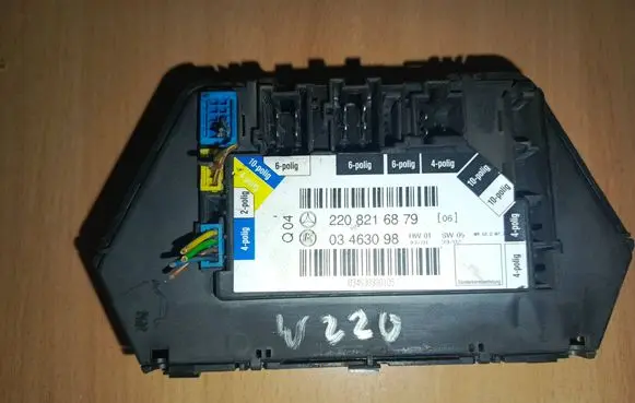 Mercedes-Benz S W220 Door control unit/module 2208216879 03463098 034630980105