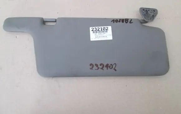 Nissan Primera Sun visor