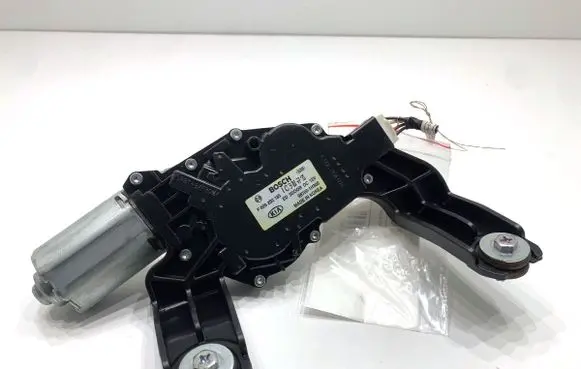 Hyundai ix35 Rear window wiper motor 987001H300