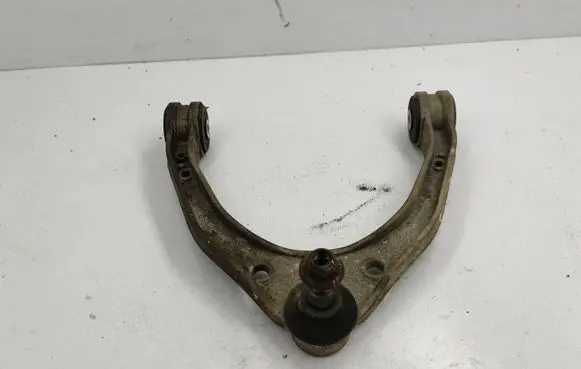 Audi Q7 4L Front lower control arm/wishbone 7L0407047