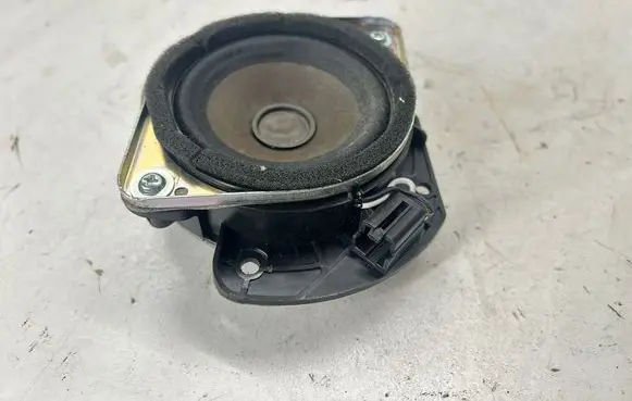 Ford Mustang VI Panel speaker FR3T18808NB