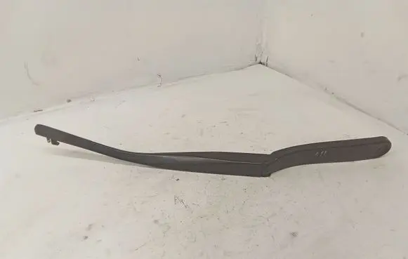 BMW 5 F10 F11 Front wiper blade arm 7182460