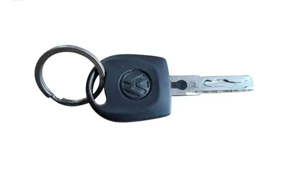 Volkswagen PASSAT B5 Ignition key/card 