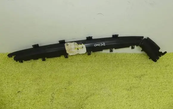 Skoda Octavia Mk4 Intercooler air guide/duct channel 5E3122327