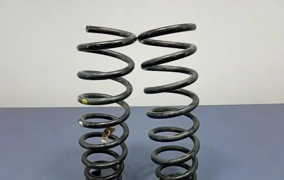 KIA Sportage Rear coil spring 55330R2CA0