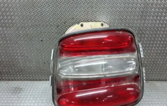 Rear/tail lights