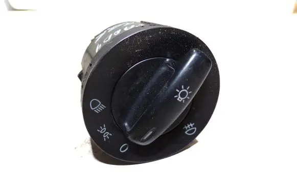 Volkswagen Caddy Light switch 1T0941431T