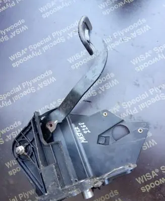Renault Master III Brake pedal 070108