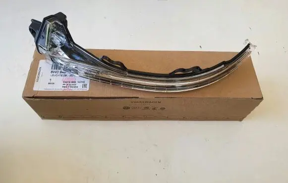 Audi A4 S4 B9 Mirror indicator light 8W09491010