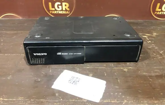 Volvo S60 CD/DVD changer 8651018