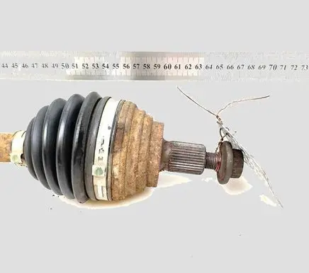 Volkswagen Golf VI Front driveshaft