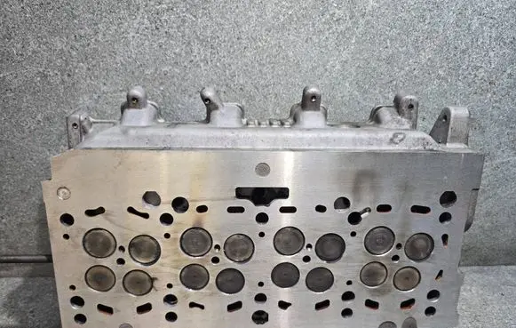 Engine head