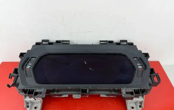 Audi A3 8Y Speedometer (instrument cluster) 8Y0920703