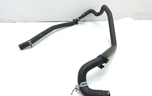 Mercedes-Benz Sprinter W907 W910 Engine coolant pipe/hose A9108303000