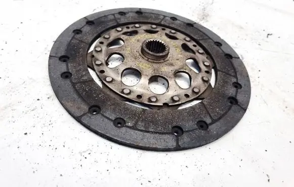 Audi A4 S4 B5 8D Clutch pressure plate 06B141031G
