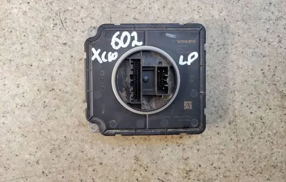 Volvo XC60 Headlight ballast module Xenon 3142778741A 31427787