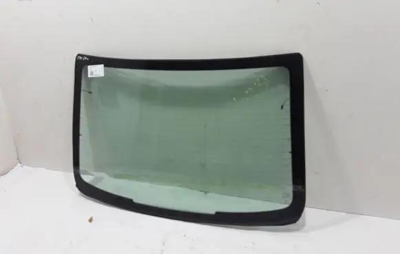 Volvo S90, V90 Rear windscreen/windshield window 31371968