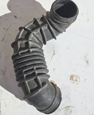 Ford Focus Water drain line hose 98AB9504AD