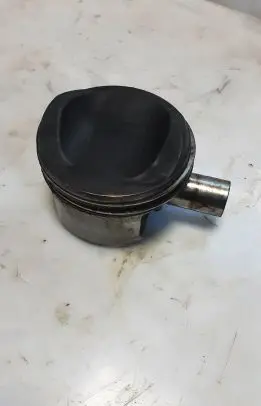 Audi A7 S7 4G Piston 84L
