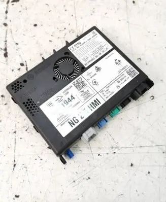 Opel Astra K Head unit multimedia control 84131944 7513000478