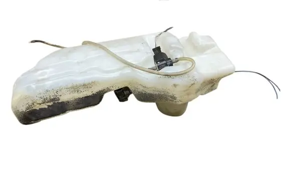 Nissan Terrano Windshield washer fluid reservoir/tank 289127F010 289127F000 289127F003
