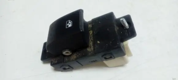 Chevrolet Captiva Electric window control switch