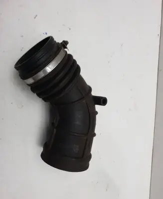 BMW 3 E36 Air intake duct part 39055