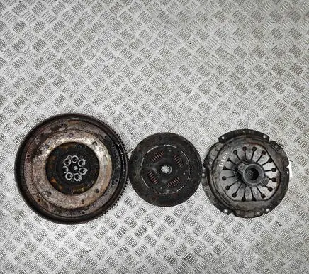 Iveco Daily 3rd gen Clutch set kit 0EL35L3000