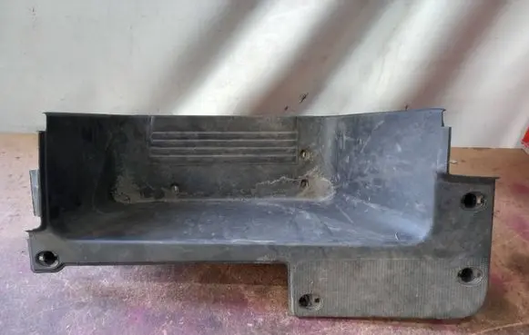 Fiat Ducato Front sill trim cover 130582807 B882