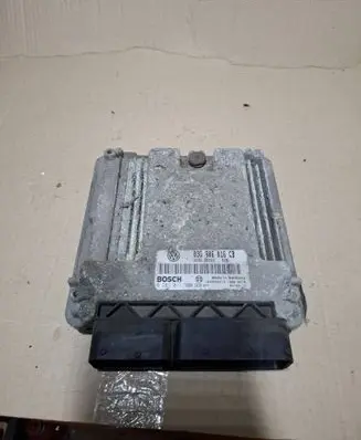 Volkswagen Touran I Engine control unit/module 03G906016CB
