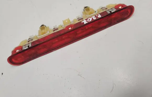 Peugeot 207 Third/center stoplight 9649986880
