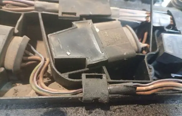 Skoda Octavia Mk2 (1Z) High voltage ignition coil 0040102030
