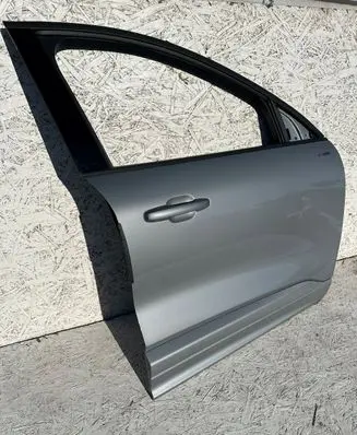 Ford Kuga III Front door