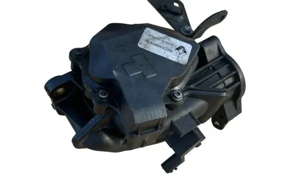 Renault Megane III Throttle valve A2C53350932 040412122388 0281006108
