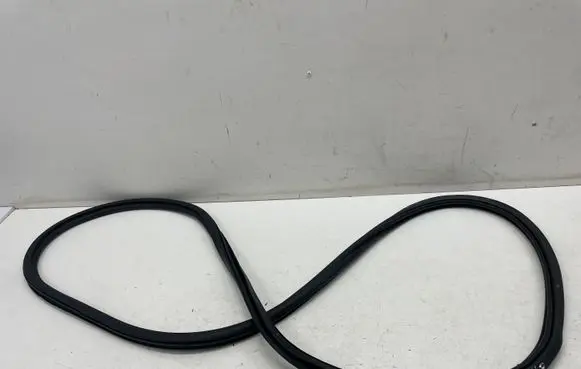 Audi A3 8Y Front door rubber seal 8Y0831721B