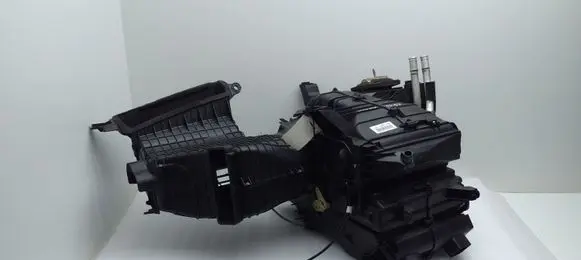 Toyota Aygo AB40 Interior heater climate box assembly 87010YV060 P1022804Z