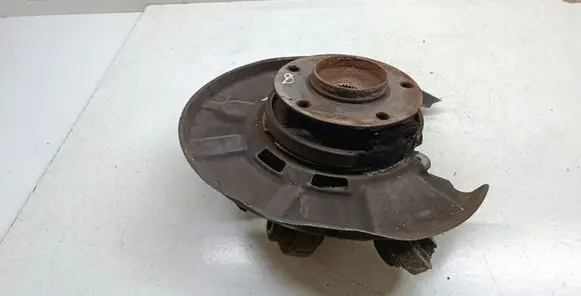 BMW 3 E92 E93 Rear wheel hub spindle/knuckle 6761580