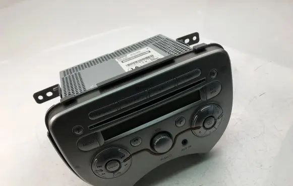 Nissan Micra Radio/CD/DVD/GPS head unit 281851HA0A