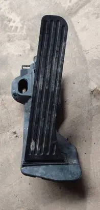 Volkswagen PASSAT B7 Accelerator throttle pedal 1K2721503T 6PV01053600