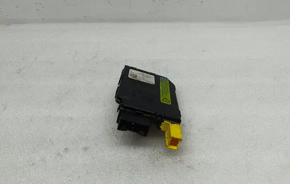 Volkswagen Caddy Steering angle sensor 1K0953549E 05113501 01019050520490