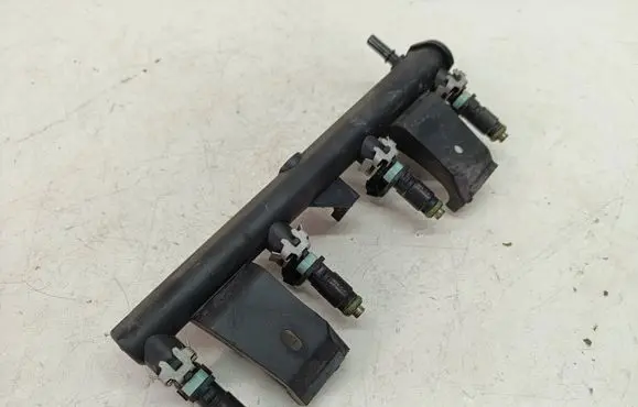 Peugeot 301 Fuel main line pipe 9676869280
