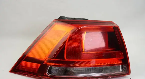 Volkswagen Golf VII Rear/tail lights 5G0945095M
