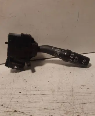 Toyota Avensis T250 Wiper control stalk 173654