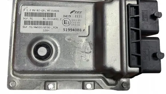 Fiat 500 Engine control unit/module 51994088 9GFTG
