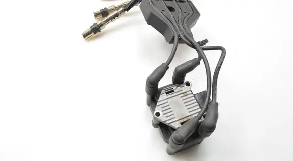 Skoda Rapid (NH) High voltage ignition coil 03F905487