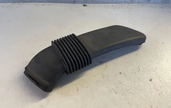 Renault Megane III Air intake duct part 244930002R
