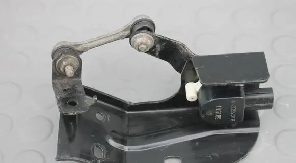 Suzuki SX4 S-Cross Rear height level sensor lever 3B1511 B103307-2