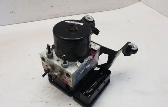 Volvo XC60 ABS Pump 30681619 000404972C1 10092604053